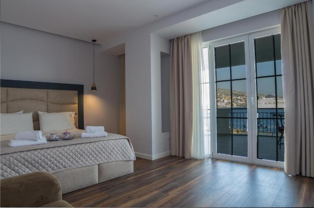 Hotel Vila Kalcuni Sarandë Exterior foto
